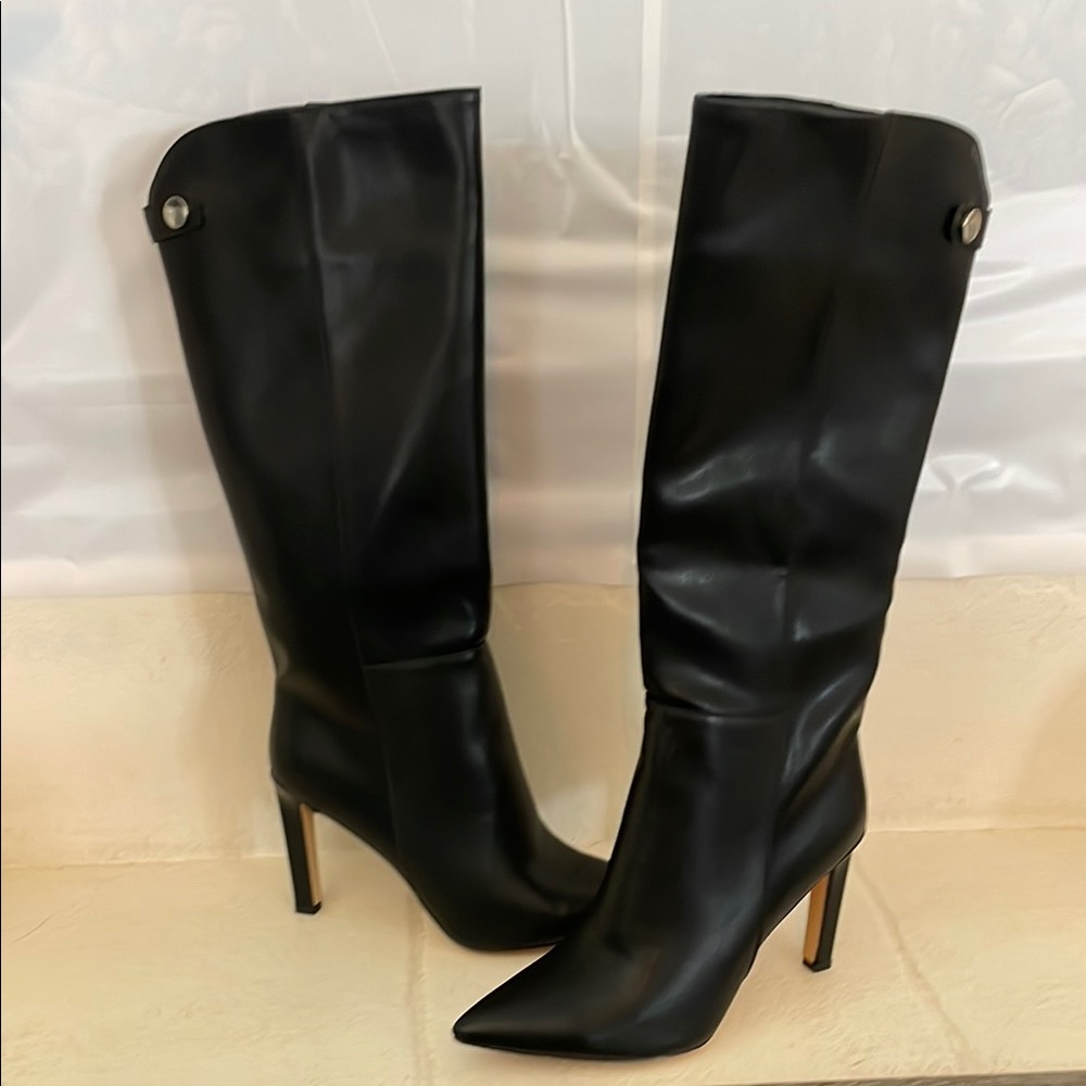 Elegant Black Knee-High Women's Boots